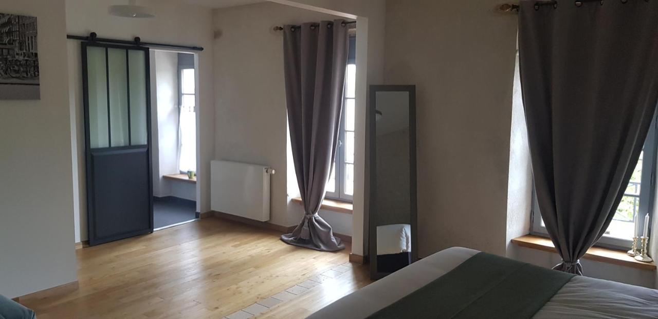 La Cour Saint Louis Bed & Breakfast Castelnau-Montratier ภายนอก รูปภาพ