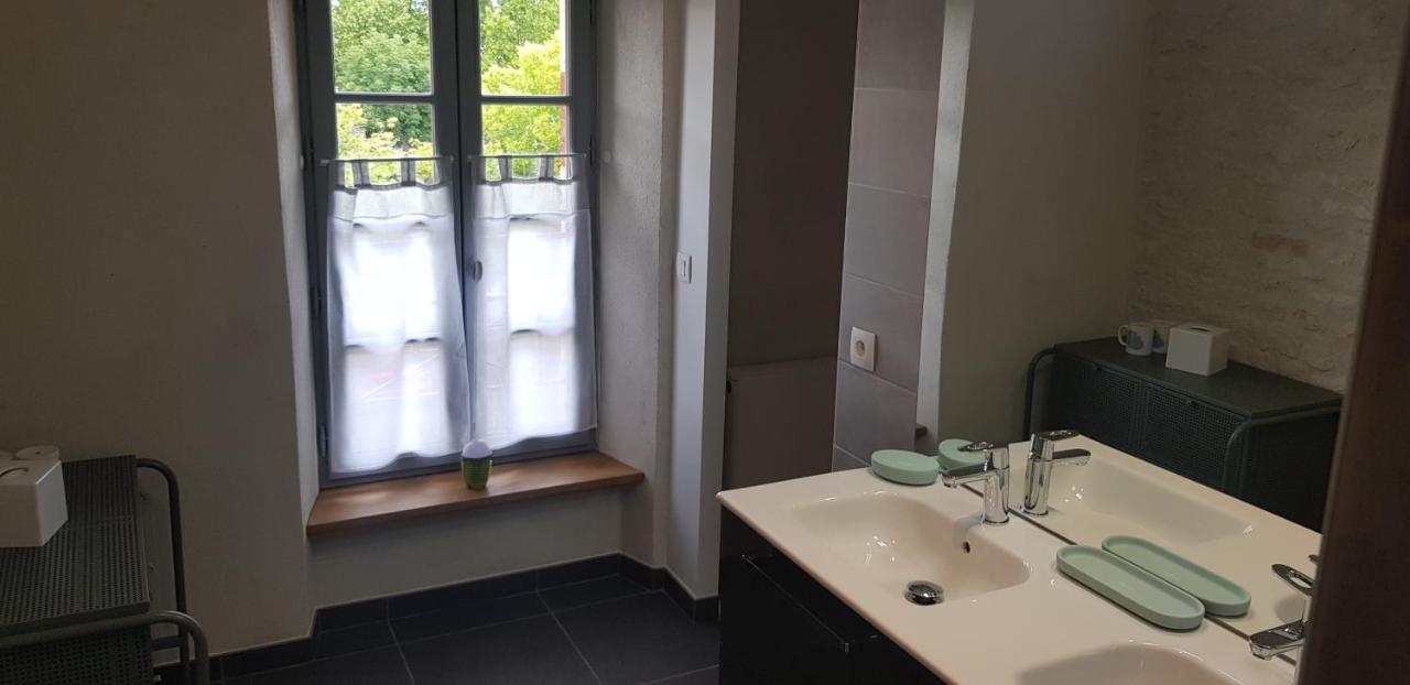 La Cour Saint Louis Bed & Breakfast Castelnau-Montratier ภายนอก รูปภาพ