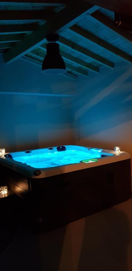 La Cour Saint Louis Bed & Breakfast Castelnau-Montratier ภายนอก รูปภาพ